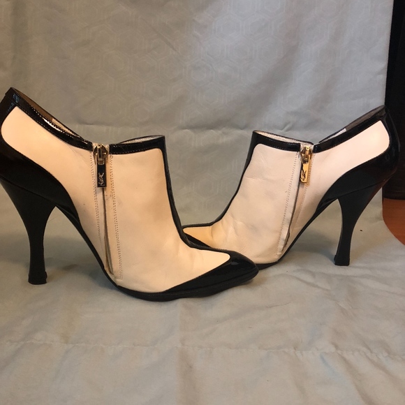 Size 36 (US 6) SAINT LAURENT Leather Vintage Boot - Picture 8 of 8